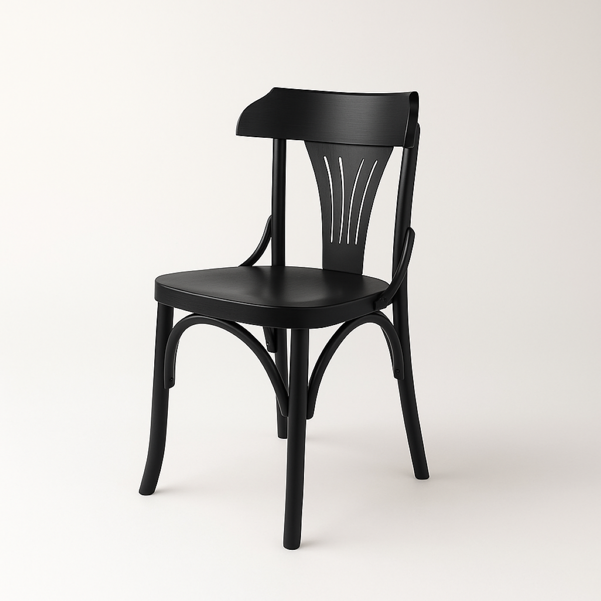 Cadeira Irís de Madeira Maciça na cor Preto